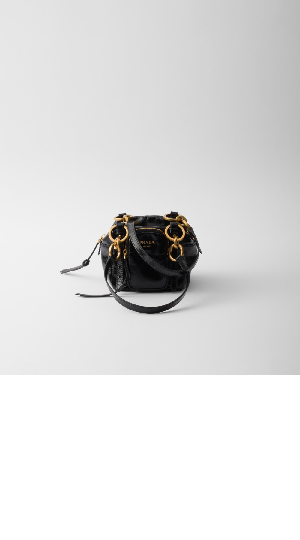 미러급레플리카사이트 | 명품레플리카 전문 쇼핑몰  | A퀄리티 - 댕글 가죽 탑 핸들 미니백 1BB137 &gt; 프라다