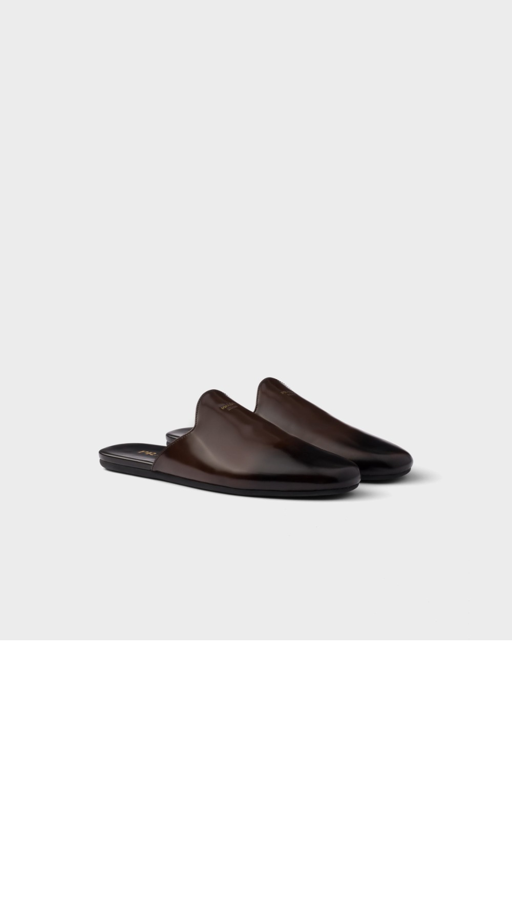 미러급레플리카사이트 | 명품레플리카 전문 쇼핑몰  | A퀄리티 - 브러쉬드 레더 뮬 1S008O &gt; 프라다