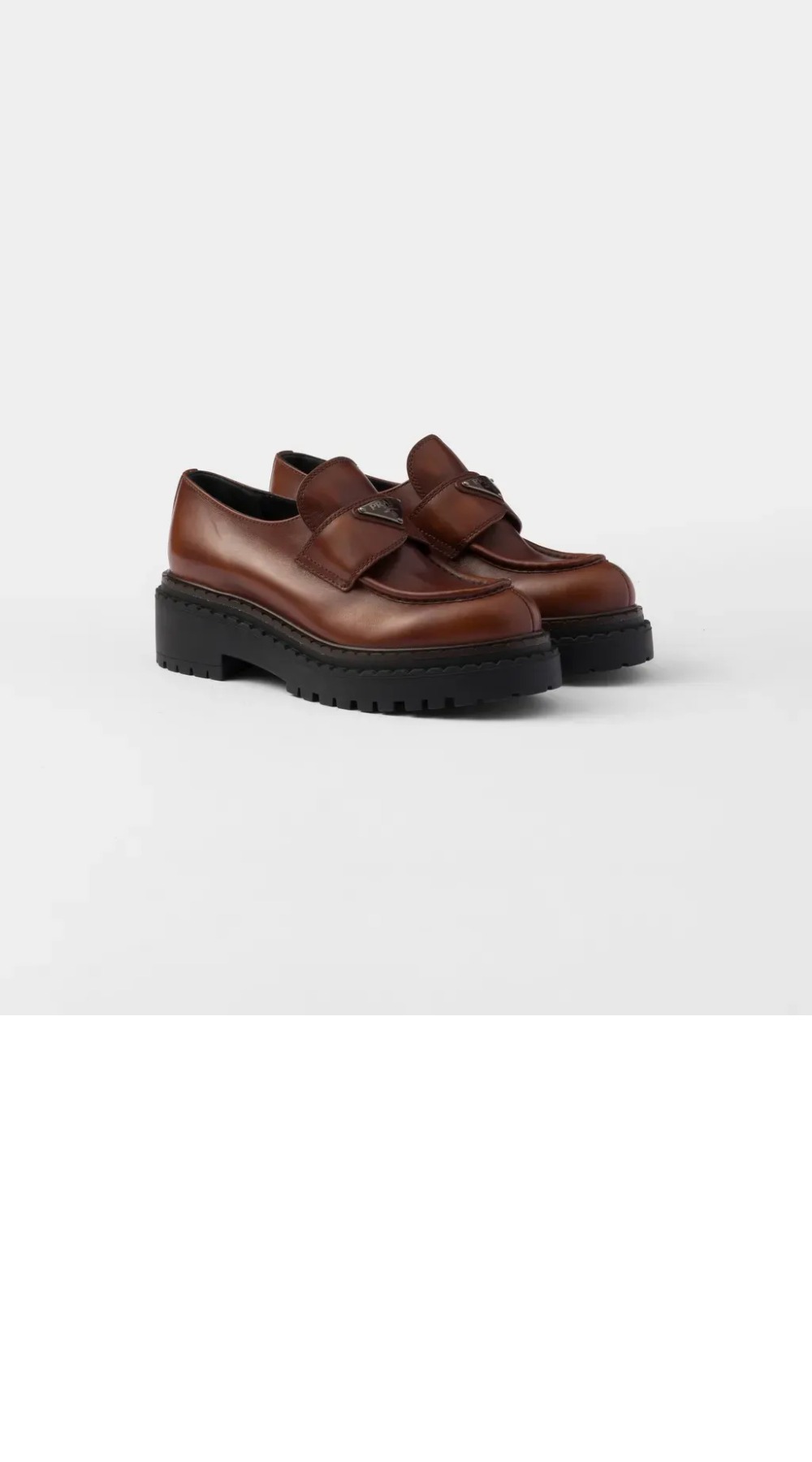 미러급레플리카사이트 | 명품레플리카 전문 쇼핑몰  | A퀄리티 - 초콜릿 가죽 로퍼 2DE148 &gt; 프라다