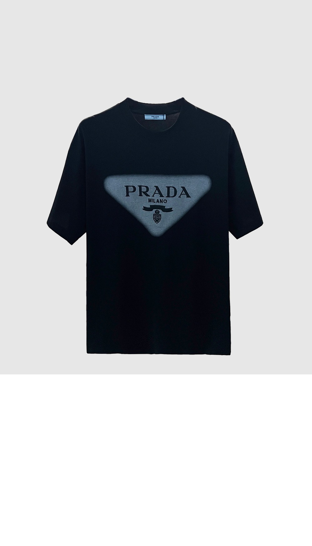 미러급레플리카사이트 | 명품레플리카 전문 쇼핑몰  | A퀄리티 - 로고 프린트 반팔 &gt; 프라다