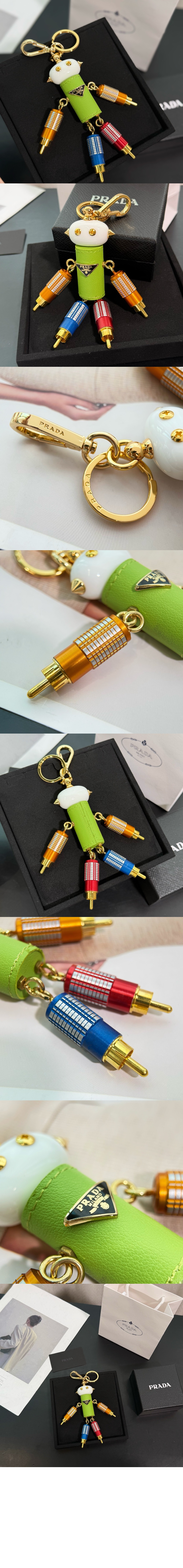 미러급레플리카사이트 | 명품레플리카 전문 쇼핑몰  | A퀄리티 - Robot 사피아노 가죽 백 참 1TR030 &gt; 프라다