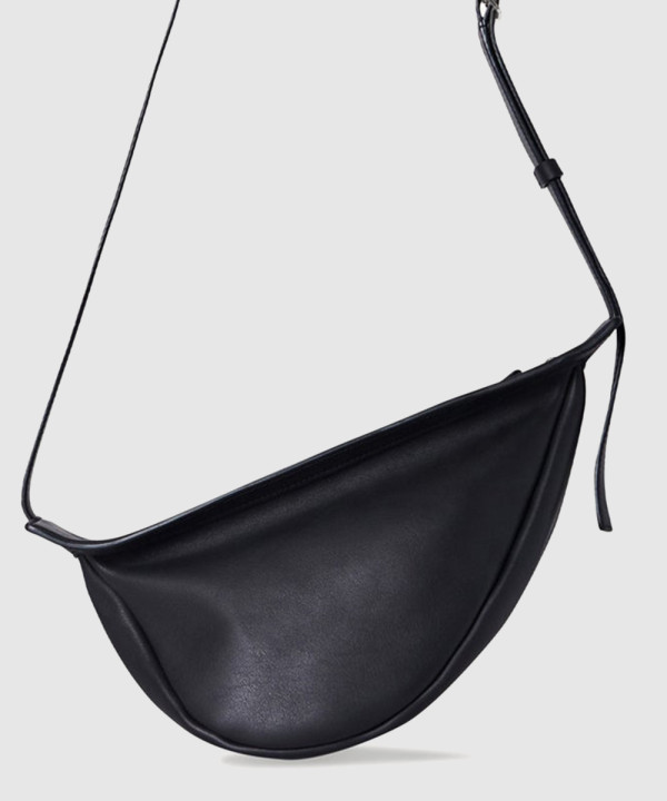 스몰 Slouchy Banana 가죽백 W1197L