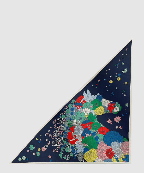 Gentle Floral Cloak 자이언트 트라이앵글