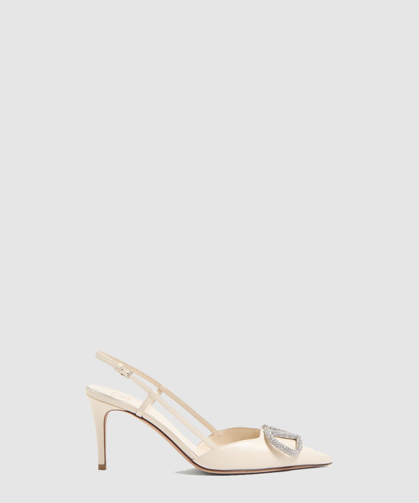 송아지 가죽 브이로고 시그니처 슬링백 펌프스