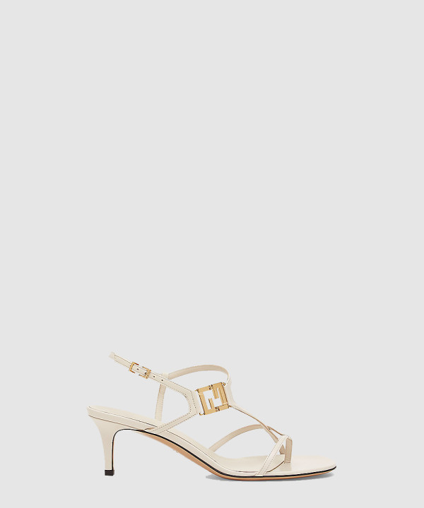 가죽 미디엄 힐 샌들 8X8537