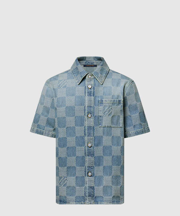 다미에 3D 라이트 데님 쇼트 슬리브드 셔츠